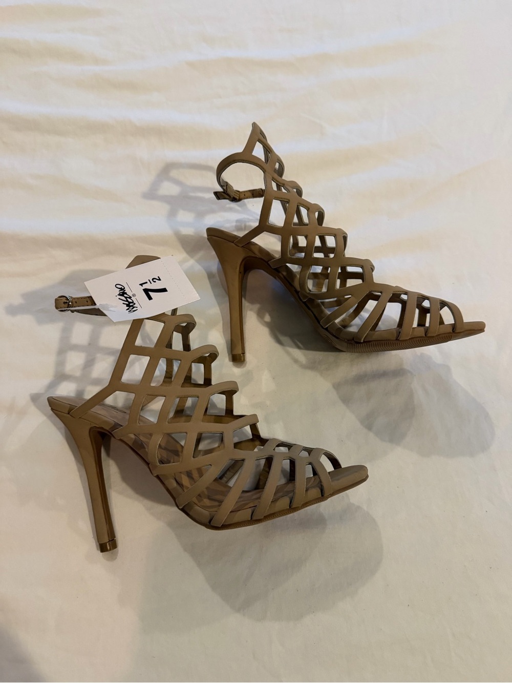 NWT! Massimo Strappy Cage High Heel Sandals - Taupe. Size 7.5